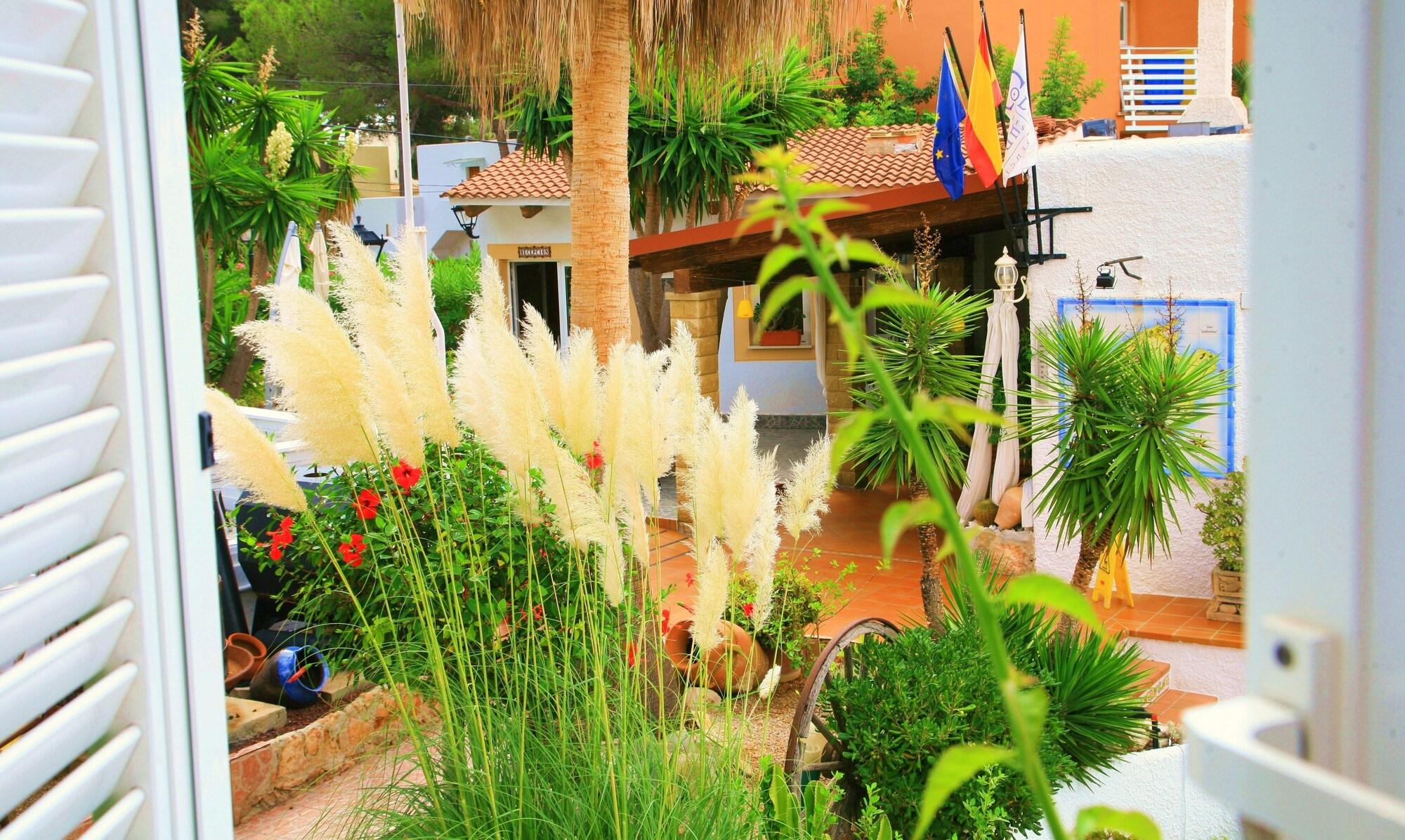 Villa Columbus Family Boutique Hotel Peguera Eksteriør bilde