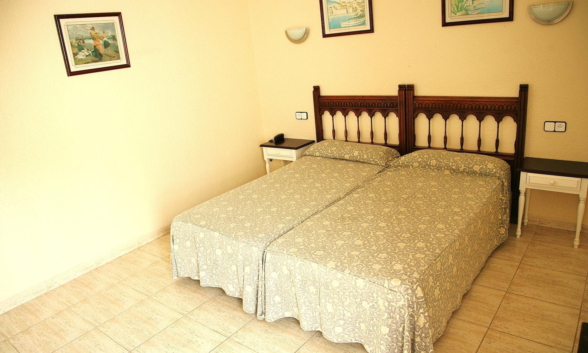Villa Columbus Family Boutique Hotel Peguera Eksteriør bilde